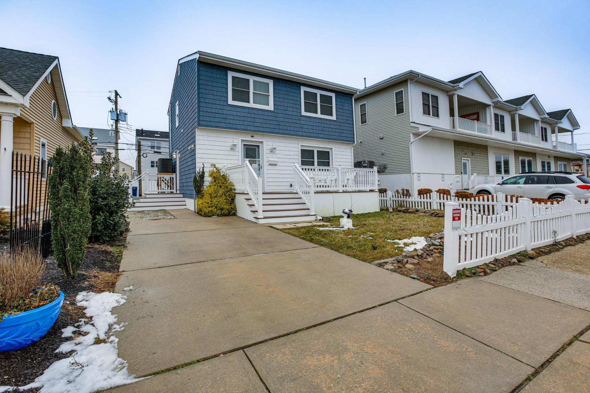 Bright Duplex Condo Walk To Brigantine Beach! Экстерьер фото